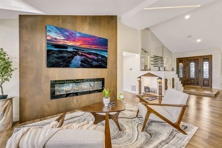 SA10-ST2-Spacious Vacation Home in the Heart of OC