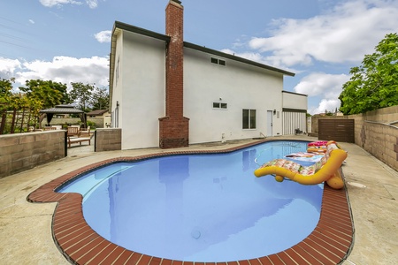 39 POOL FULL