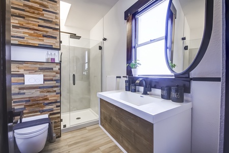 23 BATHROOM SULL SIZE