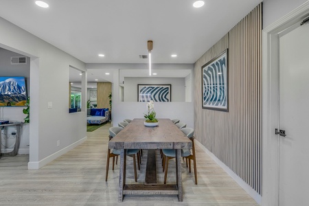 09 DINING MLS