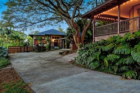 Driveway to main house