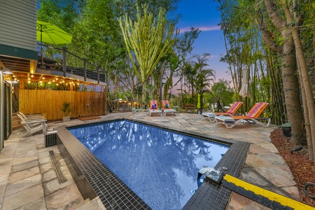 09 POOL FULL