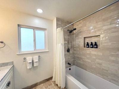 39 BATHROOM FULL SIZE