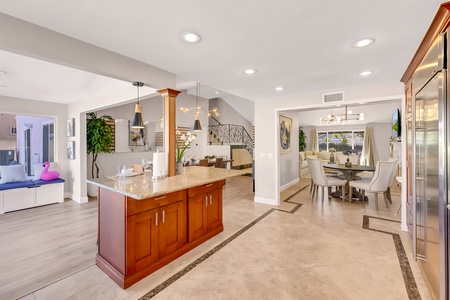 10 KITCHEN FULL