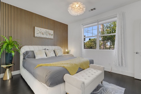 07 BEDROOM FULL