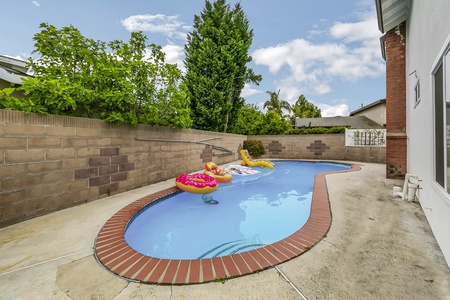 37 POOL FULL