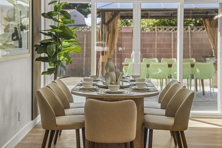16 DINING MLS