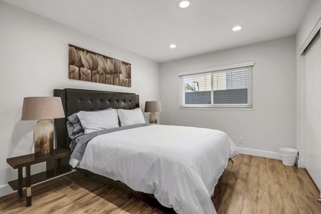 13 BEDROOM FULL SIZE