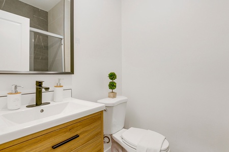 24 MASTER BATH MLS