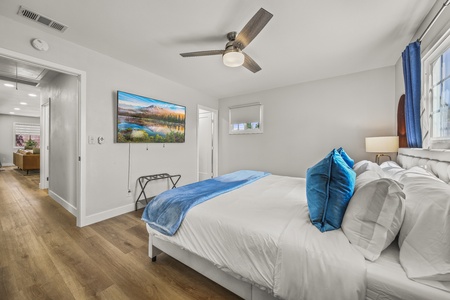 19 MASTER BED MLS
