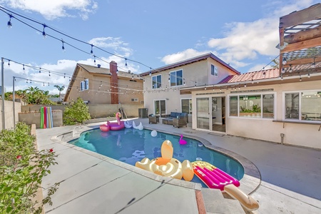 33 POOL FULL