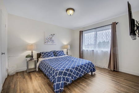 17 BEDROOM FULL SIZE