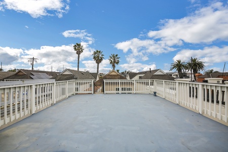 47 ROOFTOP MLS