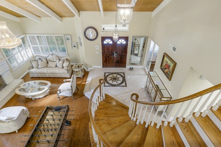 51 LIVING MLS