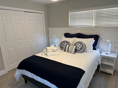 Queen Bedroom #2