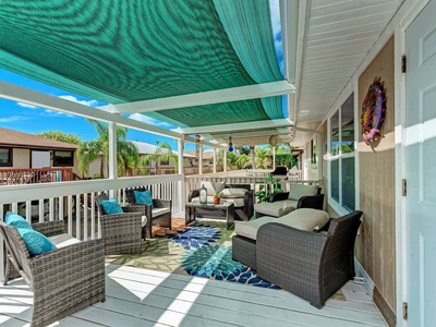 Upstairs Deck For Entertainment and Lounging