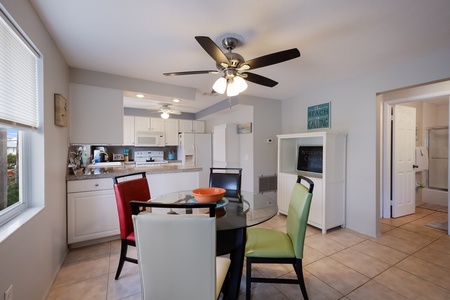 Dining Room - Colorful dining room table