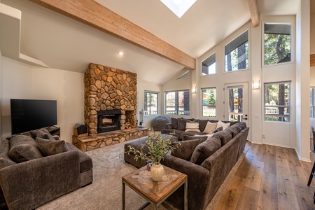 Vaulted ceilings and fireplace