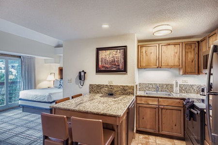 Stationary Kitchen Table for Dining