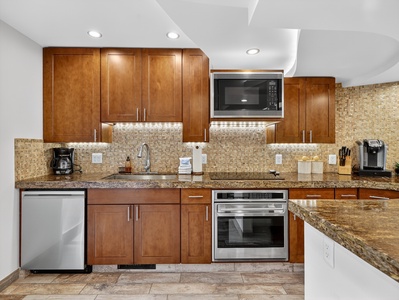 Chef’s kitchen featuring Wolf and Sub-Zero appliances, fully equipped with everything you need to prepare meals in the mountains