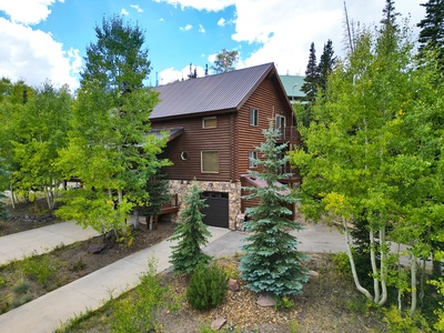 Exterior View Heavenly Haven Cabin