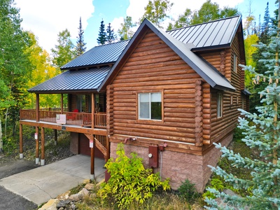 Exterior View Briarwood Glen Cabin