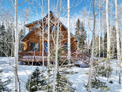 Exterior view of Jolley Cabin