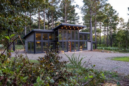 Front view of the Chardonnay Chalet.  Notice the entire front portion of the cabin is all glass to let in all the natural sunlight.  All the windows are also equipped with blinds when the time calls for more privacy.