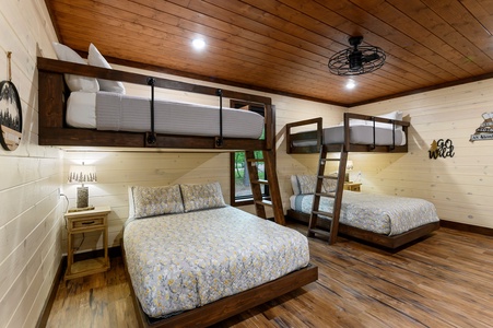 There is plenty of space in the delightful bunk room featuring two queen over full bunk beds, making it ideal for families or groups of friends.