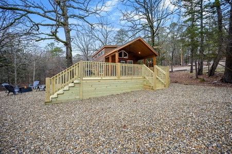 Welcome to Lazy Beaver! This may be a tiny cabin but it boasts a big experience.