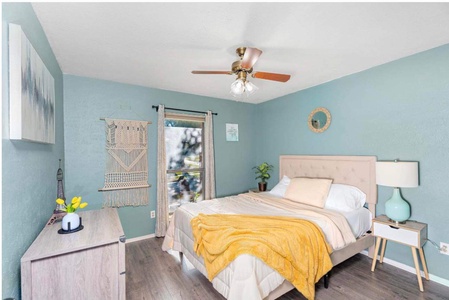 Bedroom 1 with queen sized bed