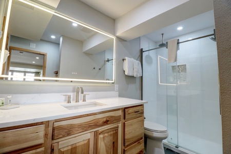 This unit has nicely updated, modern bathrooms.