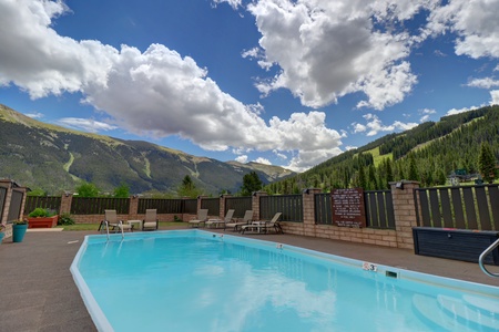 Beautiful outdoor hot tub with great views of the mountains.