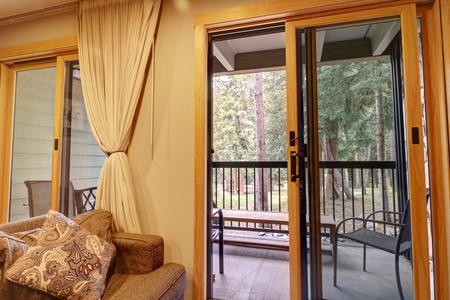 Great private balcony right off of the living room, which offers great skiing and hiking access right from the deck.