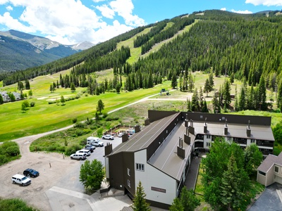 Aerial view of Copper Valley and its great proximity to the mountain.