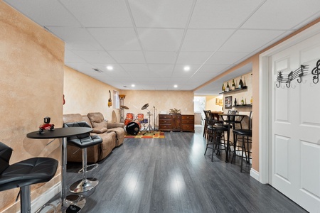 Sizeable basement area perfect for entertaining