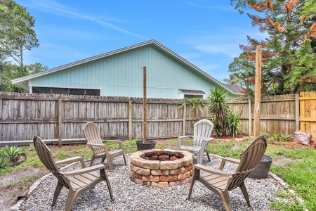 Backyard Fire Pit