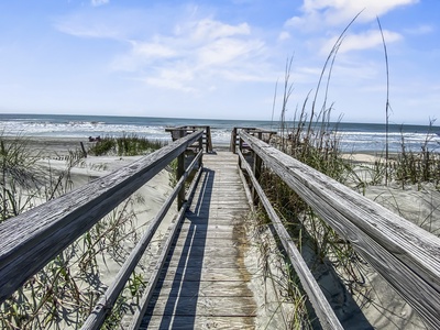 Private boardwalk to Folly Beach Private boardwalk to Folly Beach 