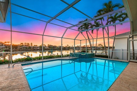 Pool Twilight NW View to Hot Tub