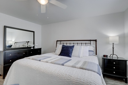 Master King Bedroom