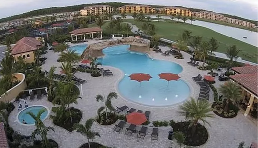 Bonita National Resort like pool area