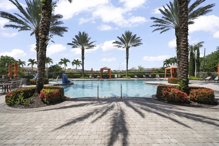 Resort pool 2 minutes walking from home