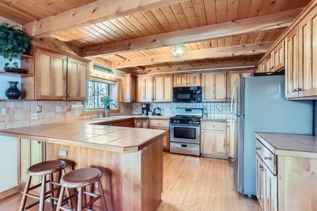 Heart of the Home - A Warm and Inviting Mountain Kitchen