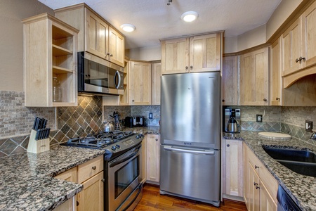 Wonderful Kitchen Fully Equipped