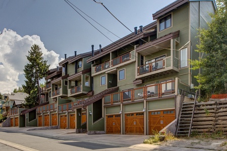 Driveway and Garage Parking