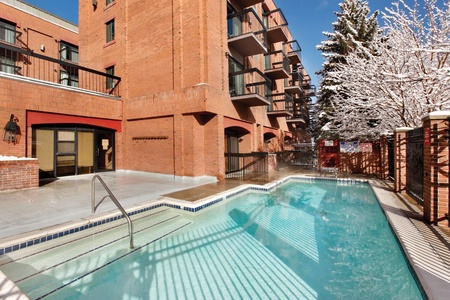Outdoor Community Heated Pool