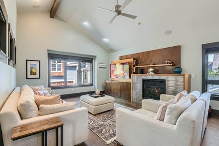 Spacious Living Room with Fireplace and Big Screen TV!