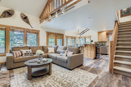 Open and Spacious Living Room