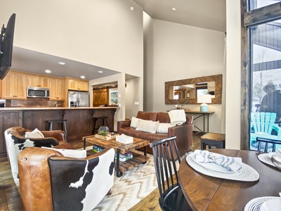 Spacious Living Room with High Ceilings