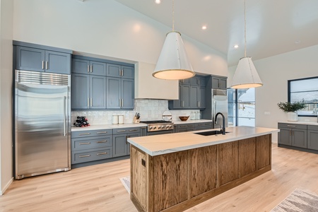 Brand New Kitchen with Lux Stainless Steel Appliances